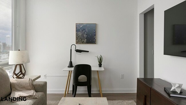 Building Photo - 620 Foster St Unit 843