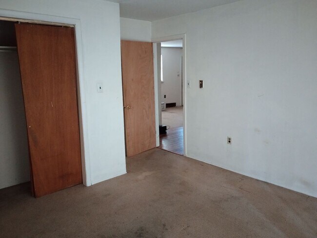 Photo - 303 S Atlantic Ave E