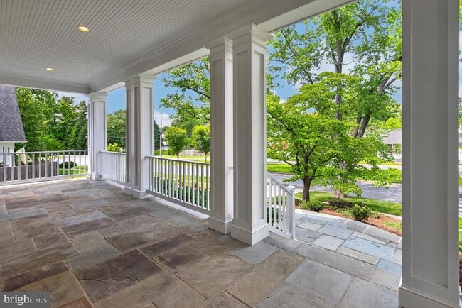 Photo - 5718 Huntington Pkwy