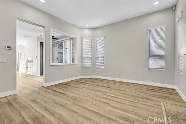 Photo - 4 Seven Kings Pl