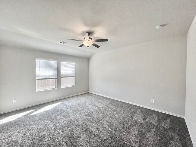 Photo - 2363 Aspen Hl Dr