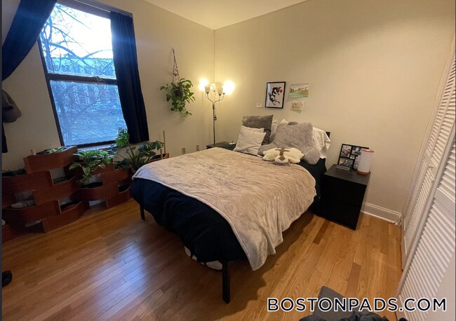 Photo - 102 Gainsborough St Unit 106