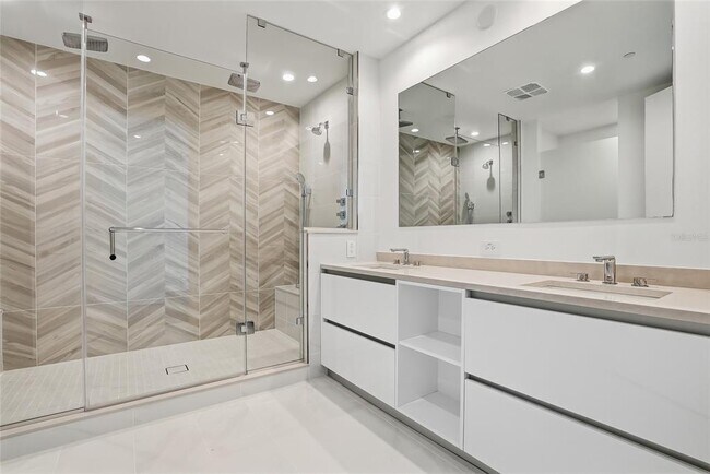 Photo - 400 Central Ave Unidad 301