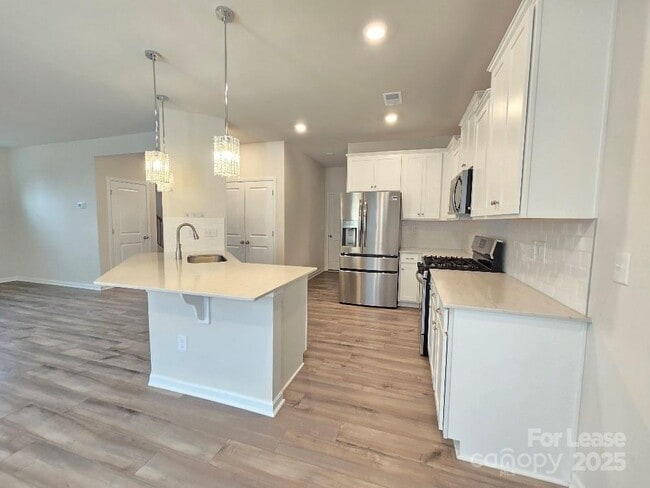 Photo - 18022 Stark Wy