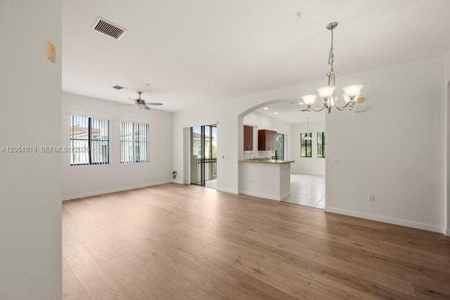 Building Photo - 2900 NW 125th Ave Unit 3-416