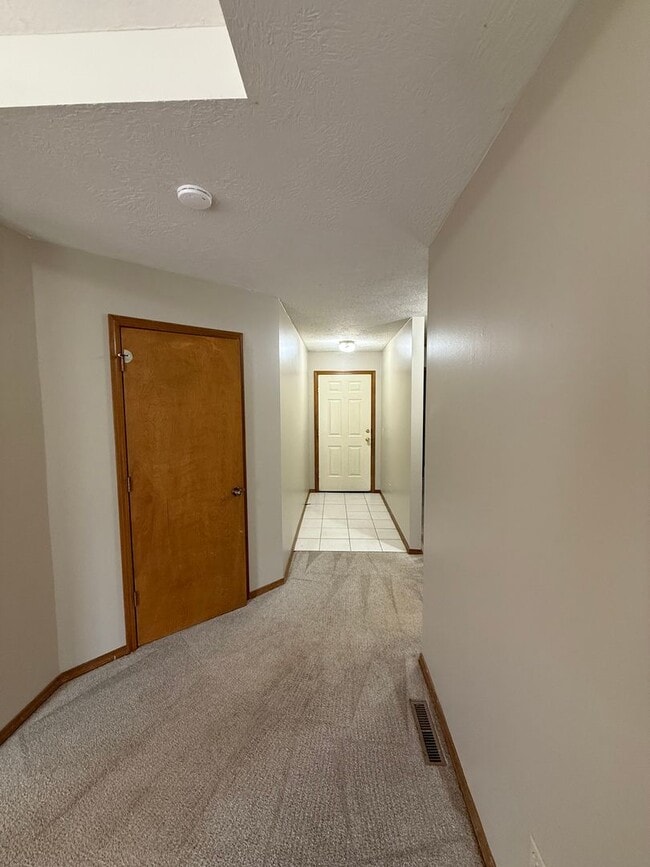 Photo - 2 bed 2 bath duplex
