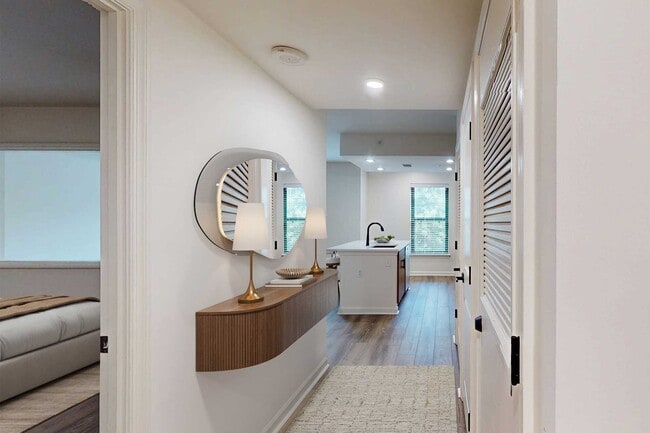 1301 Thomas Circle