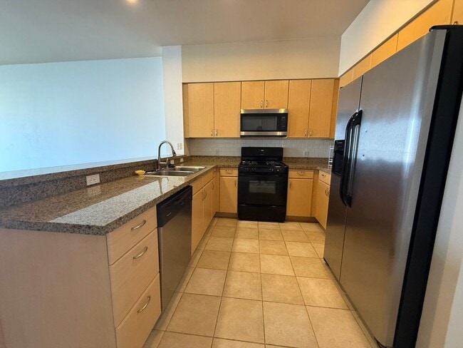 Building Photo - 445 Island Ave Unit 613