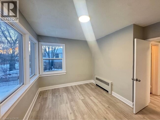 Photo - 32 Price Ave Unit 6