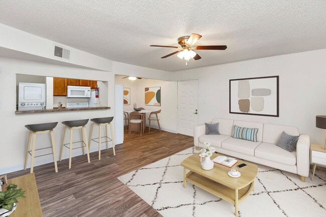 Photo - Sahara/Playa Palms Apartments