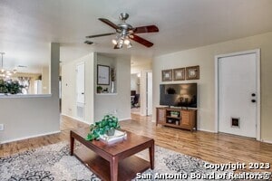 Photo - 8719 Shaenwest