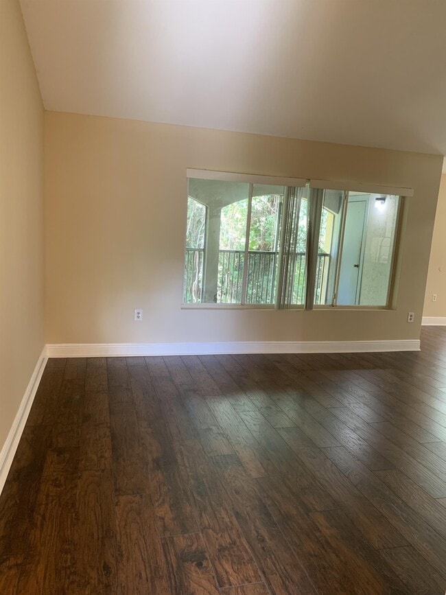 Photo - 2440 NW 33rd St