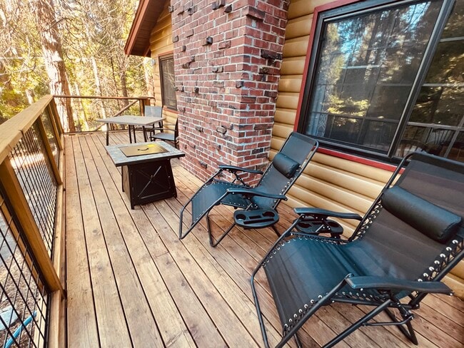 Photo - 1637 Rawhide Dr