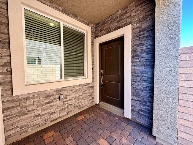 Photo - 4 BED 3.5 BATH 2 CAR GARAGE HOME w/ LOFT, ...