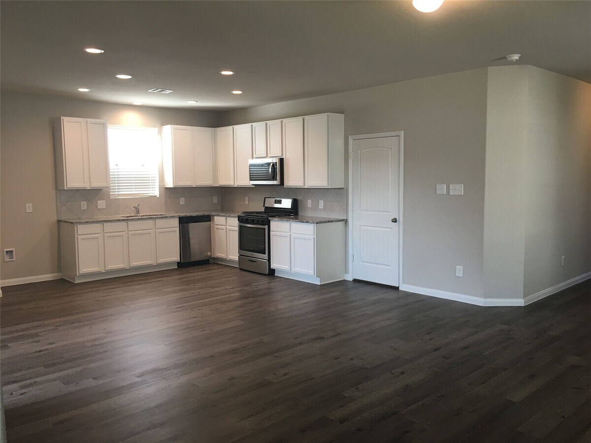 Photo - 2111 Ethan Dr