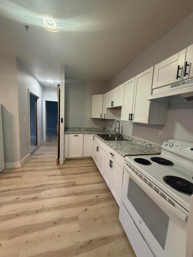 Photo - 41-43 Central St Unit G2