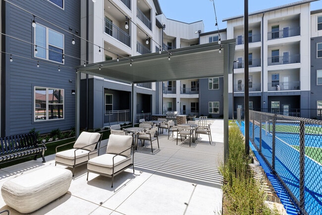 The Luxe at Lewisville | 55 + Active Adult