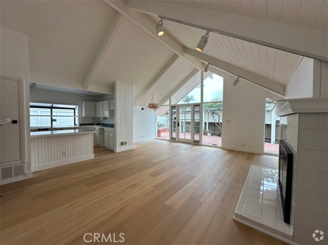 Building Photo - 215 Jo Anne Pl Rental