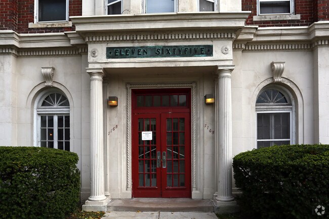 Photo - Delaware / West Ferry Apartments