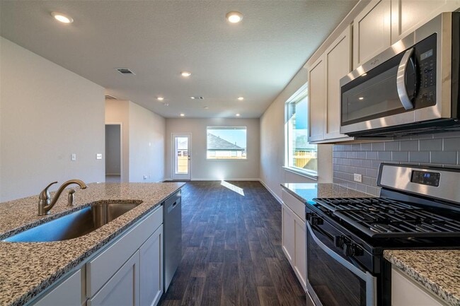 Photo - 233 Brooklyn Dr