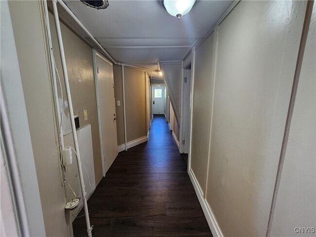 Photo - 927 State St