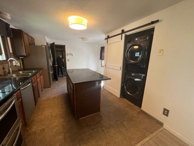 Photo - Wonderful single-family home for rent in d...