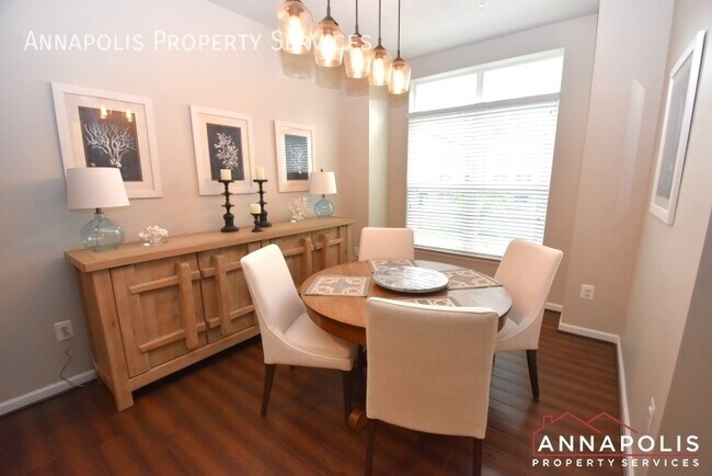 Photo - 135 lejeune way