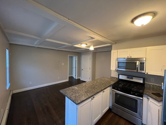Photo - 66 Safford St Unit #4