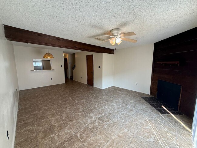 Photo - 1736 Jade Ave Unit GM 1736-A