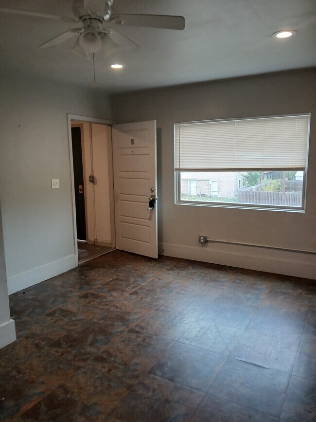 Photo - 2129 16th St Unit 4