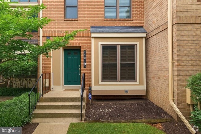 Building Photo - 5105 King Charles Way Rental