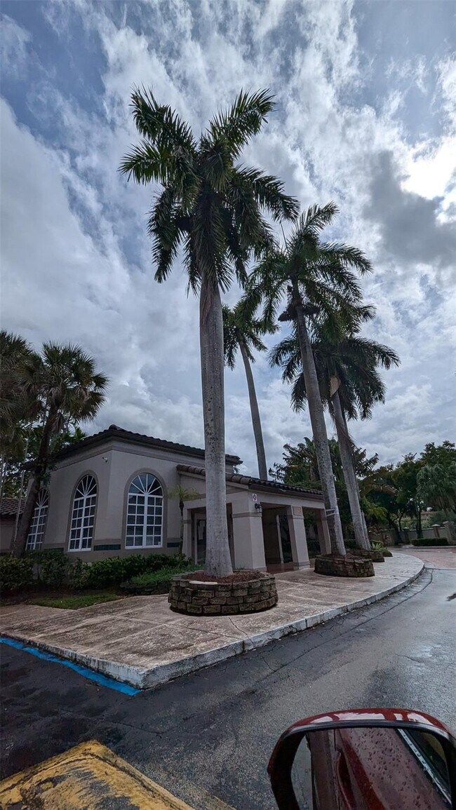 Photo - 9919 Nob Hill Ln Unit 9919