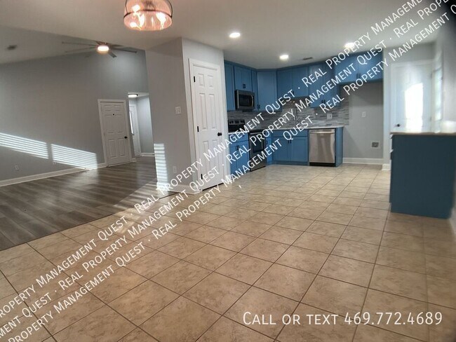 Photo - 1315 Allante Ct