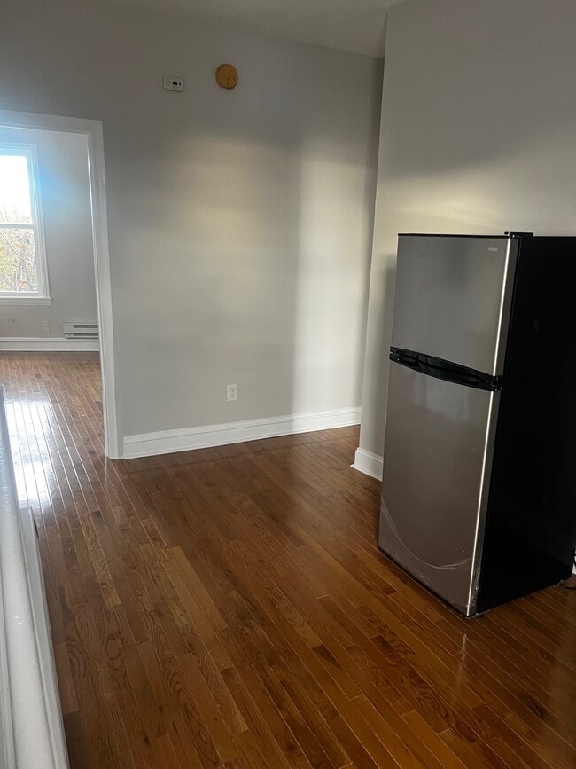 Photo - 7124 Germantown Ave Unit 3