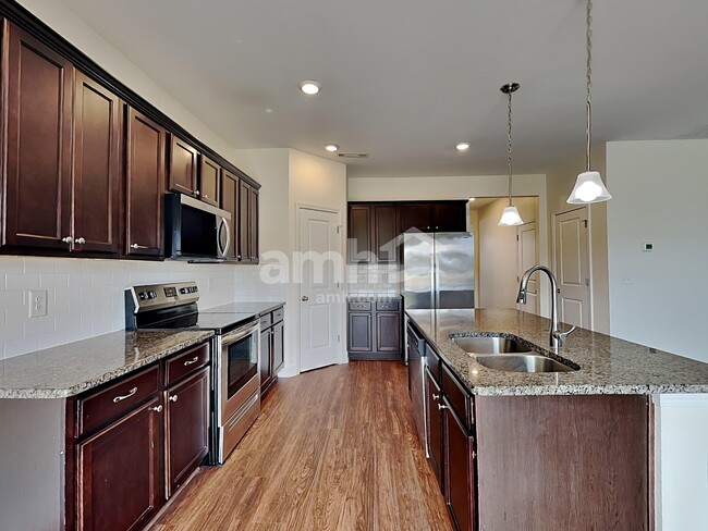 Photo - 604 Drema Ct