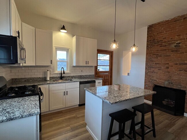 Photo - 2121 Eggers St Unit 1