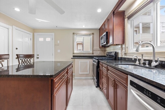 Photo - 17 Wheeler Ave Unit 1