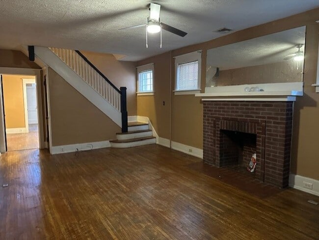 Photo - 2020 Chestnut St