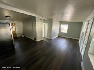 Photo - 343 Jepson St