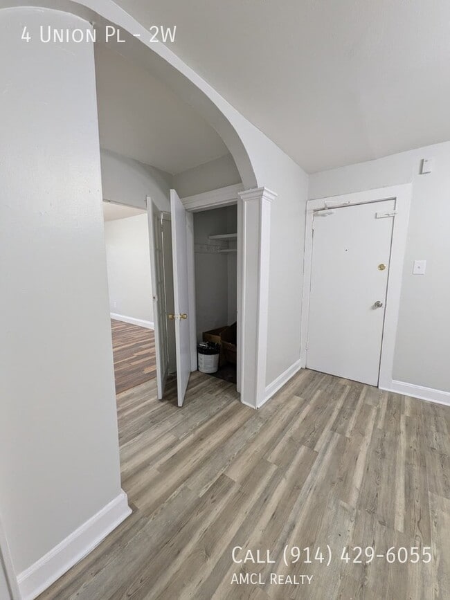 Photo - 4 Union Pl Unit 2W