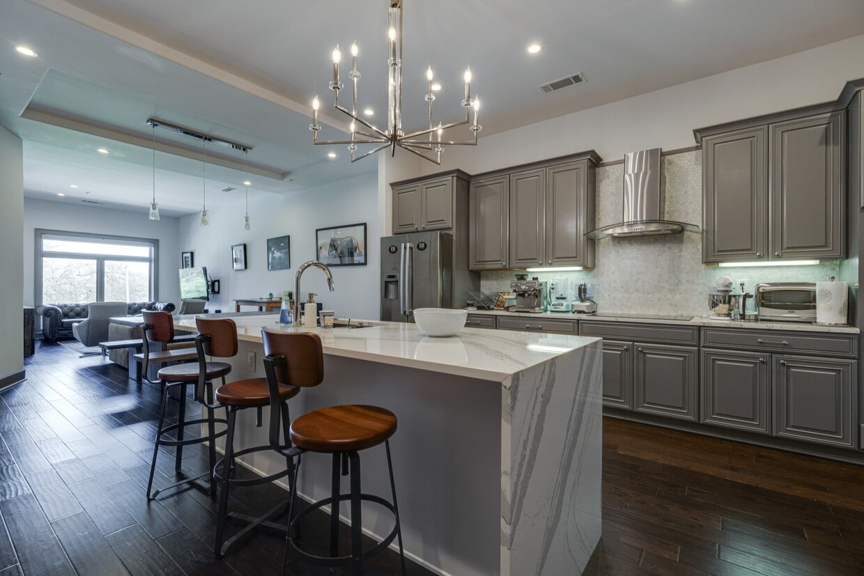 Photo - 2905 Parthenon Ave (Nashville, TN)
