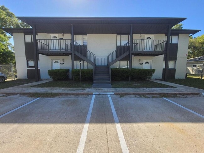 Building Photo - 7857 Pinehurst Dr Rental