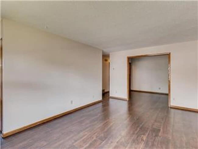 Photo - 5417 Emerson Ave S