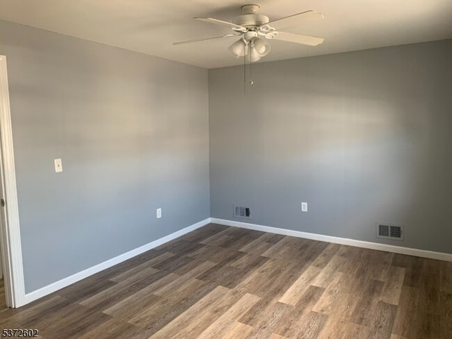 Photo - 700 Louis Ave