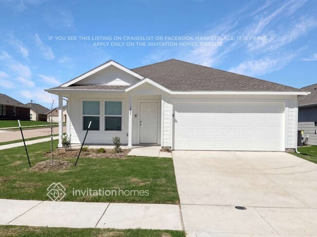 Building Photo - 2403 Fleming Dr