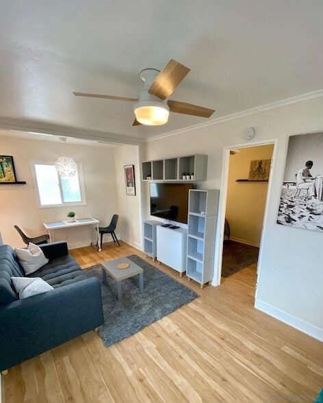 Photo - 424 W University Ave