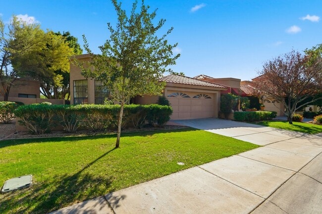 Photo - Welcome to this stunning 3-bedroom, 2-bathroom home in the heart of Scottsdale, AZ *RENT SPECIAL*