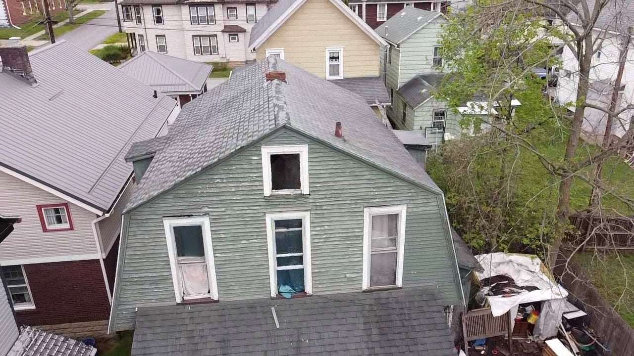 Photo - 203 W Front St