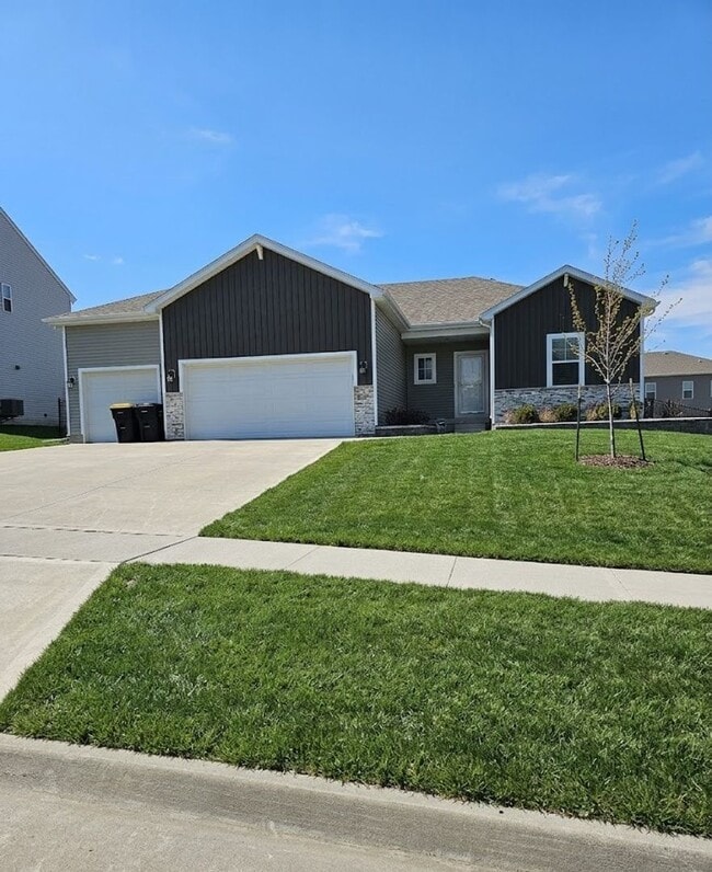 Photo - Spacious recently built home just west of Waukee!
