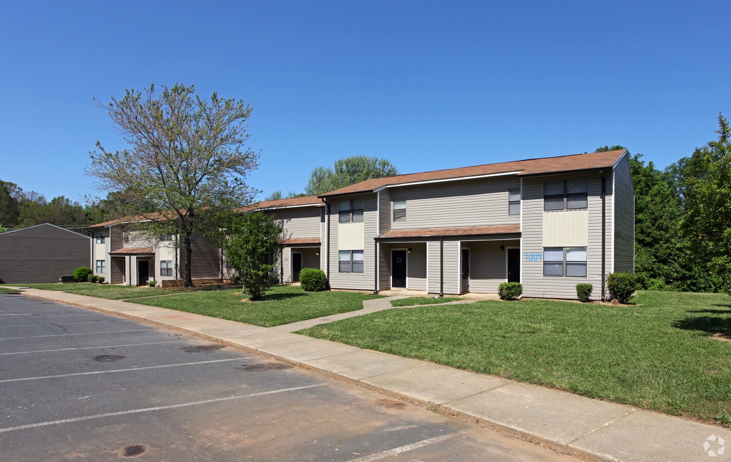 Heritage Park Apartments - Heritage Park Apartments